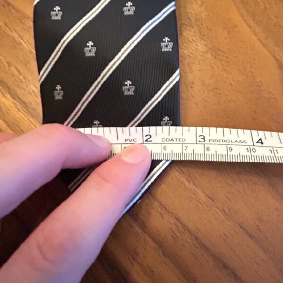 Men's Bibas Black and White Necktie with Crown Detail. - Picture 4 of 5